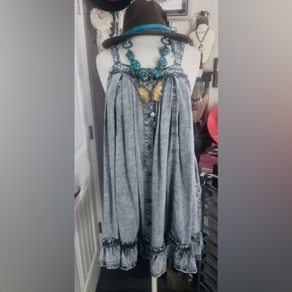Cute denim dress with ruffled bottom